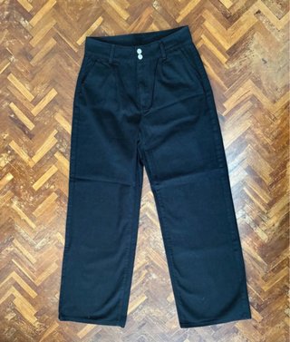 Pantalón Negro de Mezclilla Talla 38