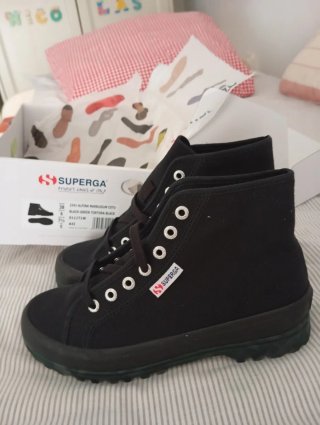 Bambas Superga Alpina Negras Talla 38