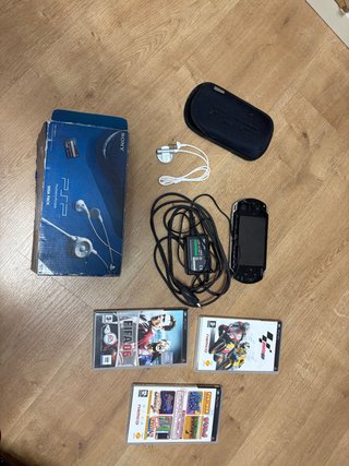 Consola Sony PSP 1004 Giga Pack