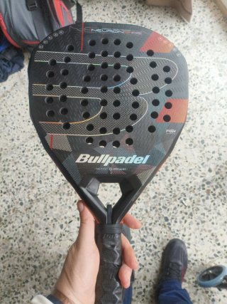 Pala de pádel Bullpadel Neuron 02 Edge