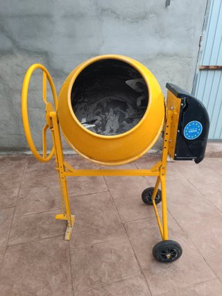 Hormigonera de 125L