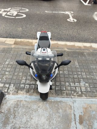 Moto Eléctrica Infantil de 4 Ruedas