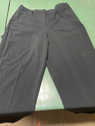 Pantalón negro