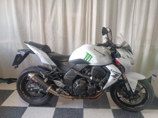Kawasaki Z750 Blanca