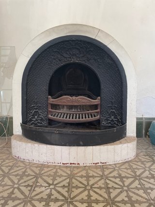 Chimenea Modernista Principios S. XX