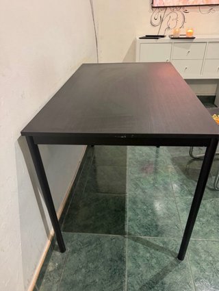 Mesa de comedor IKEA negra