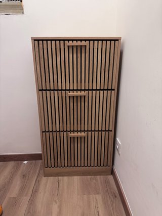 Zapatero Klaus de madera