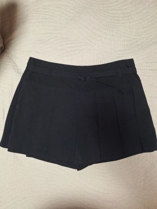 Falda pantalón negra