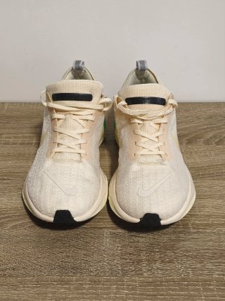 Nike ZoomX Invincible Run Flyknit 3