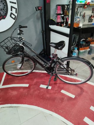 Bicicleta de Paseo Eléctrica Negra