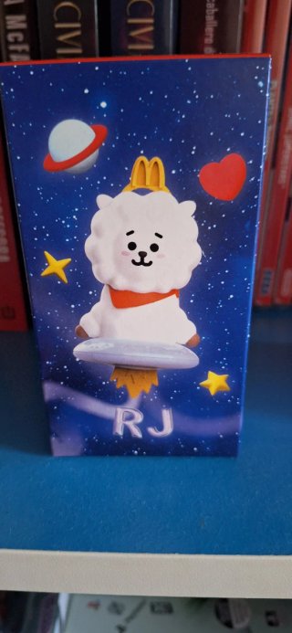 Figura RJ BT21 McDonald's
