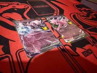 Cartas Pokémon Espeon ex y Mewtwo ex 30 Aniversari
