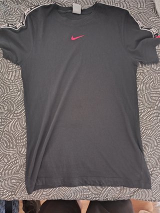 Camiseta Nike Negra