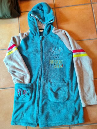 Bata con capucha para niño talla 16 gamer