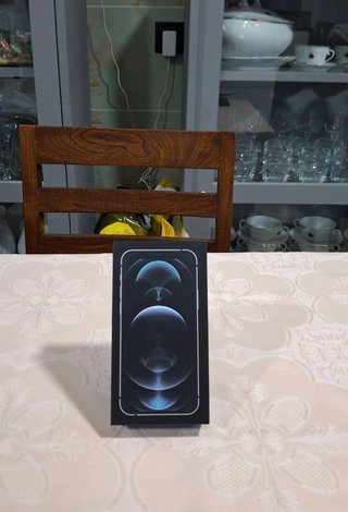 Caja iPhone 12 Pro Blanco