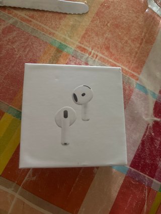 AirPods 4 con Cancelación de Ruido (ANC)