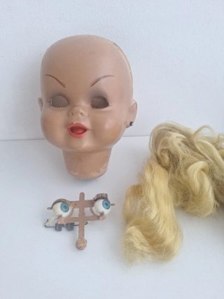 Muñeca antigua Güendolina cabeza