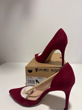Zapatos de tacón rojos Mango Talla 40