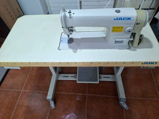 Máquina de coser industrial Jack