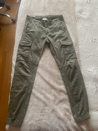 Pantalón Cargo Jack & Jones Verde Talla S 30-34