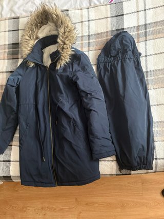Chaqueta Premamá Azul con Capucha