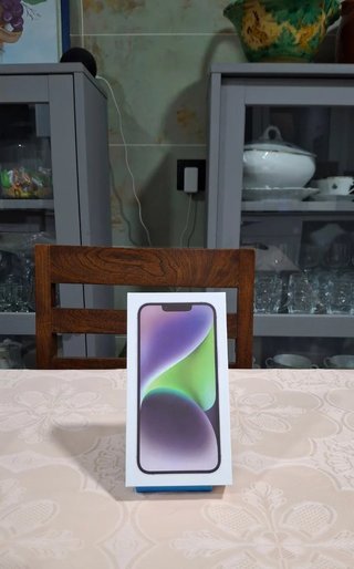 Caja iPhone 14 PLUS MORADO