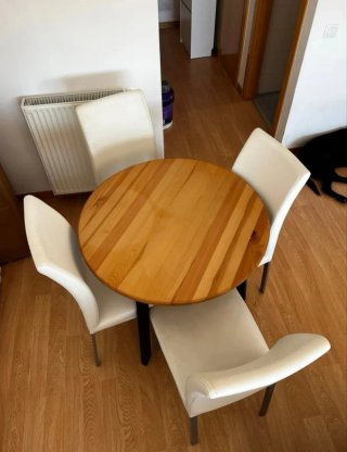 URGE!!!!! Mesa de comedor redonda de madera