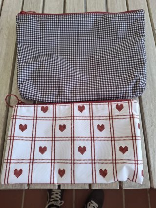 Set de 2 Neceres con Estampado
