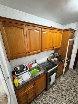 Cocina completa de madera en Alicante