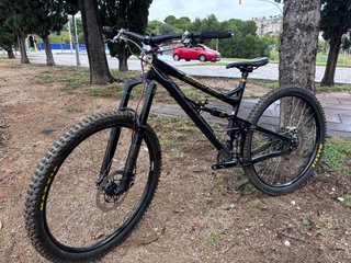 Bici enduro Banshee Prime 29
