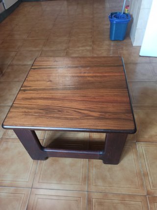 Mesa Auxiliar de Madera