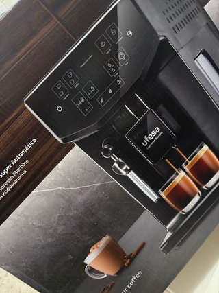 Cafetera Superautomática Ufesa Supreme Barista