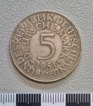 Moneda Alemania 5 marcos 1951 J – Plata 625 – RFA