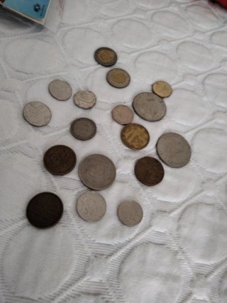 Lote de 17 monedas variadas
