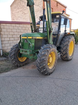 Tractor John Deere 2450
