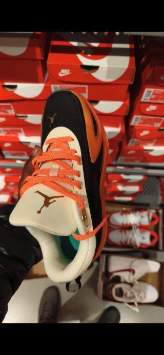 Zapatillas Jordan Heir Series 2