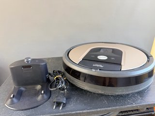 Robot Aspirador iRobot Roomba R966