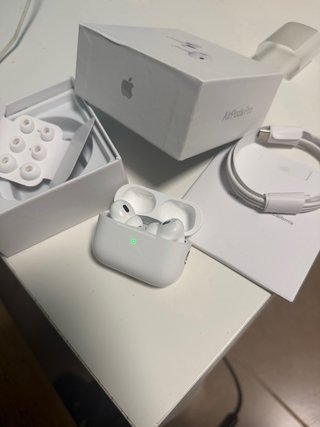 Apple AirPods Pro 2