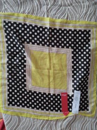 Foulard S.Oliver a pois.nuovo