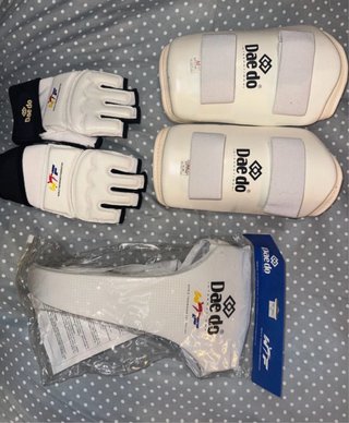 Set de Protecciones Taekwondo Daedo