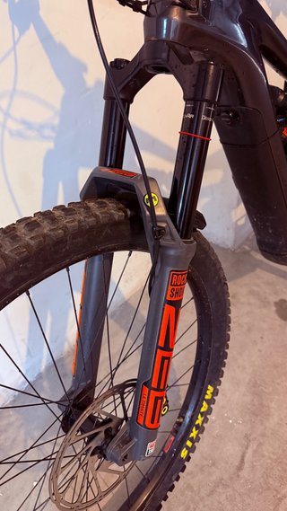 Horquilla RockShox ZEB Ultimate Rc3 Rueda 29