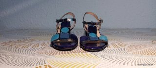 Sandalias de mujer en tonos azules