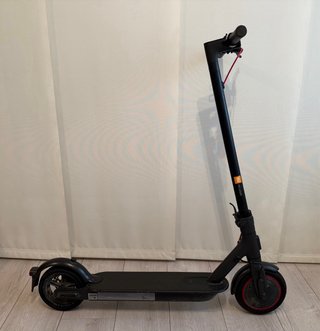 Patinete Eléctrico Xiaomi Pro 2 + cargador
