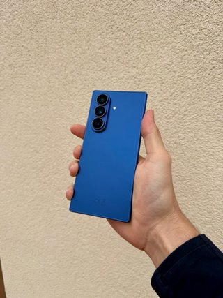 Samsung Galaxy Z Fold 7 100%