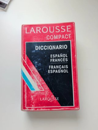 Diccionario de Francés Larousse compact