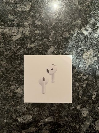 Apple AirPods 4