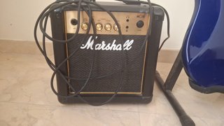 Amplificador Marshall MG10G 10W
