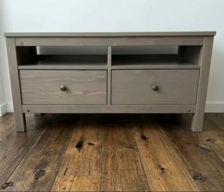 Mesa de TV de madera