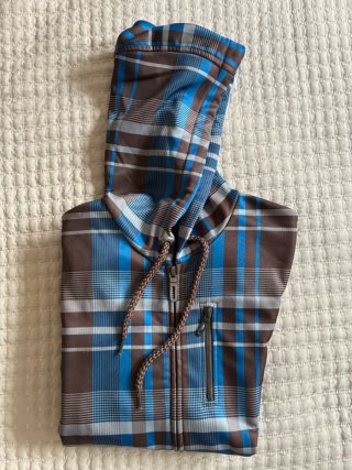 Chaqueta con capucha Zara