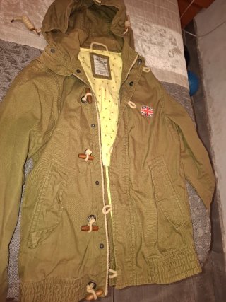 Parka Pull&Bear Verde Talla M